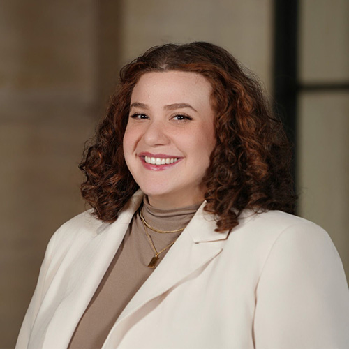 Headshot: Hannah Hanemann